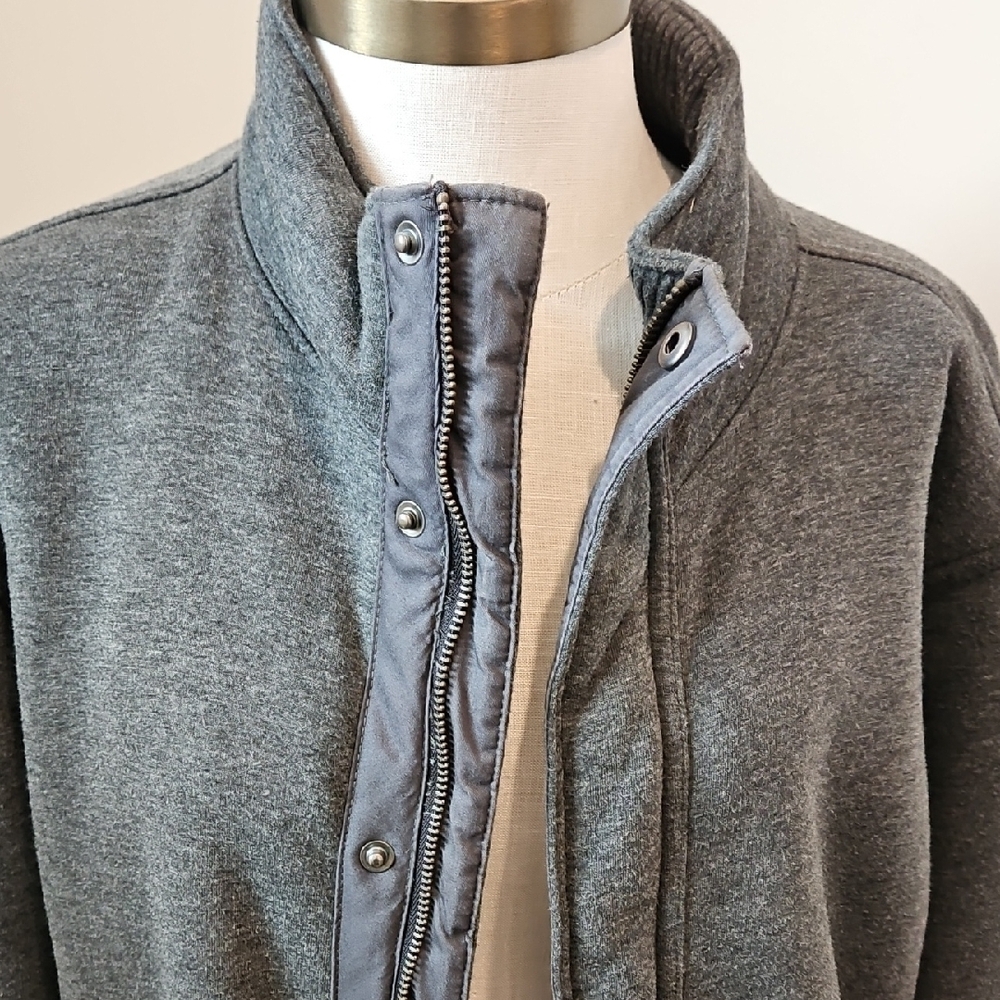 GAP Men's Charcoal Zip-Up Sweater Jacket - Picture 2 of 4